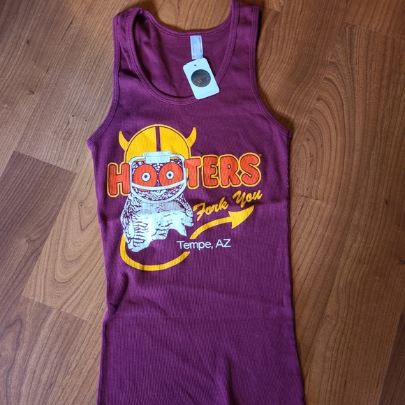 NWT Hooters small tank top - Picture 4 of 12